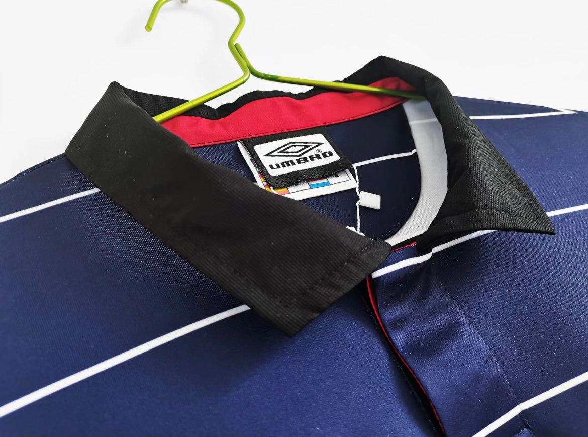 Manchester United 1999/00 Away