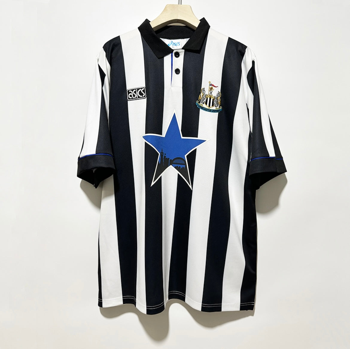 Newcastle 1993/94 Home