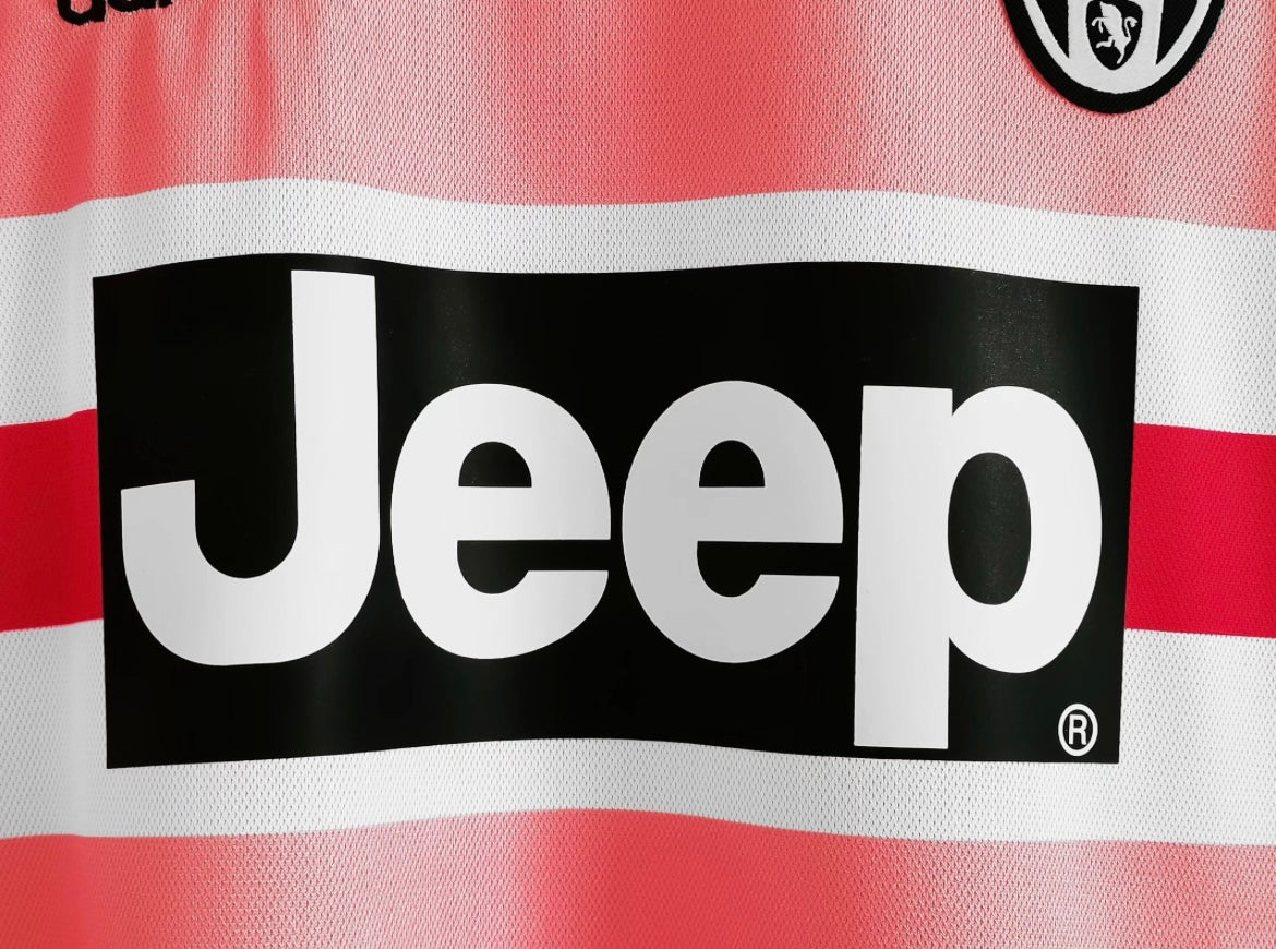 Juventus 2015/16 Away