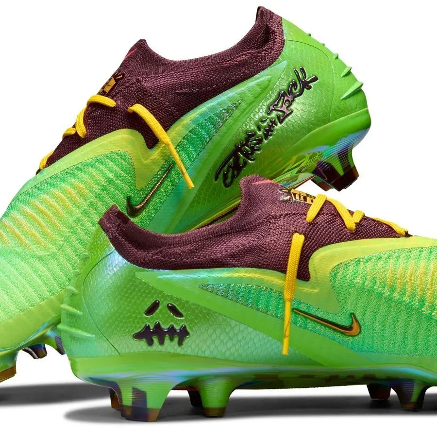 Image of Nike Phantom 6 Elite Low FG Travis Scott - Vert/Doré