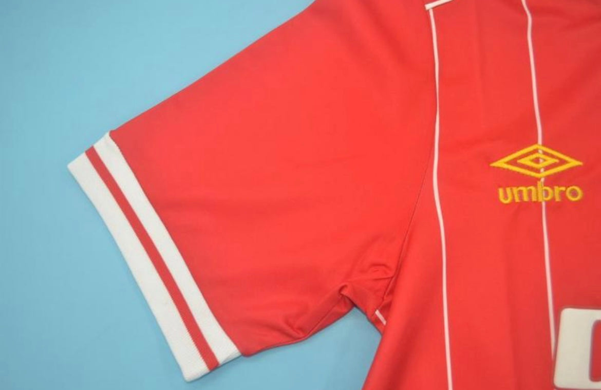 Liverpool 1981/82 Home