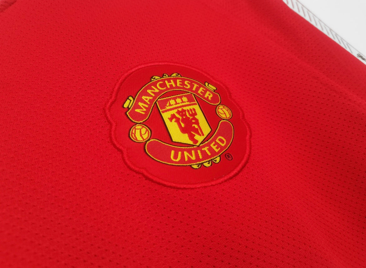 Manchester United 2010/11 Home Long Sleeve