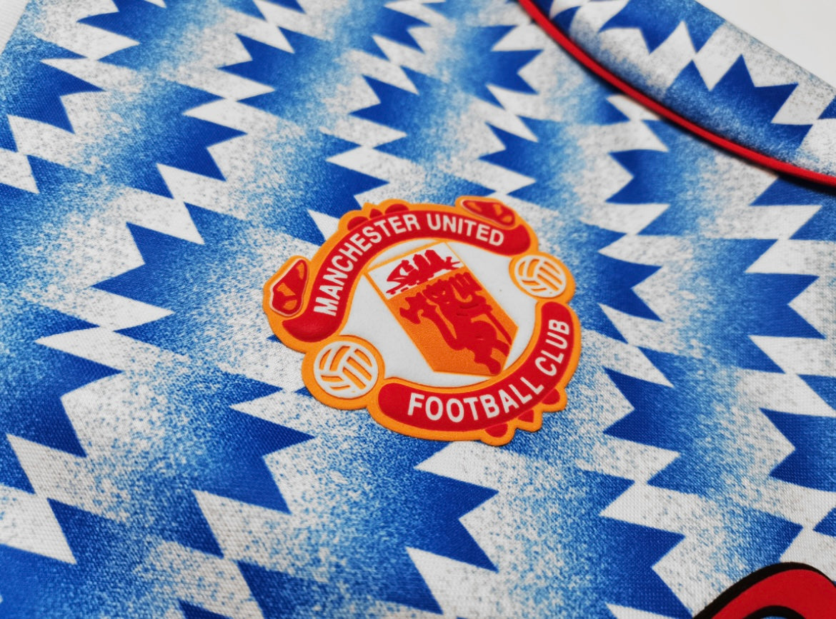 Manchester United 1991/92 Away Long Sleeve Shirt