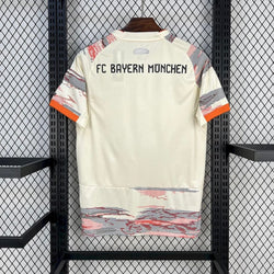 Image of FC Bayern 2025/26 Extérieur