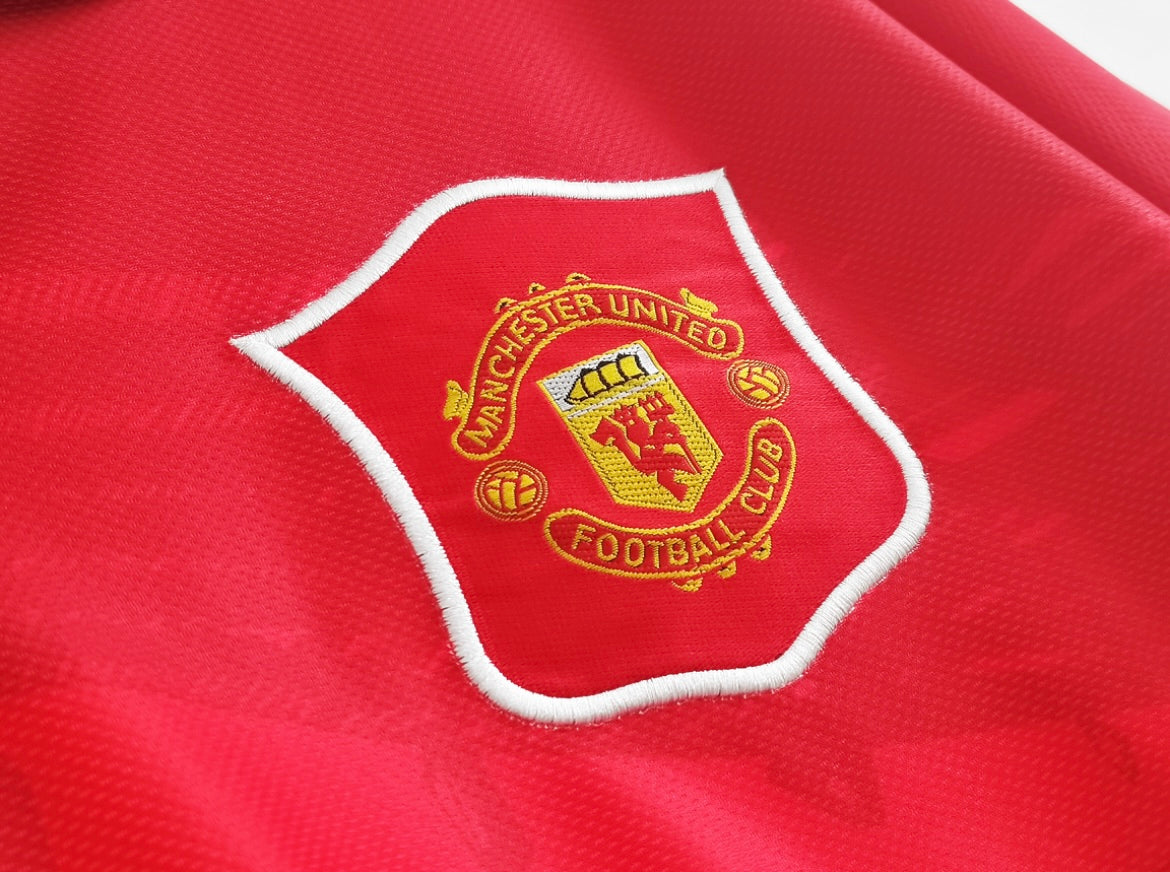 Manchester United 1994/95 Home Long Sleeve Shirt
