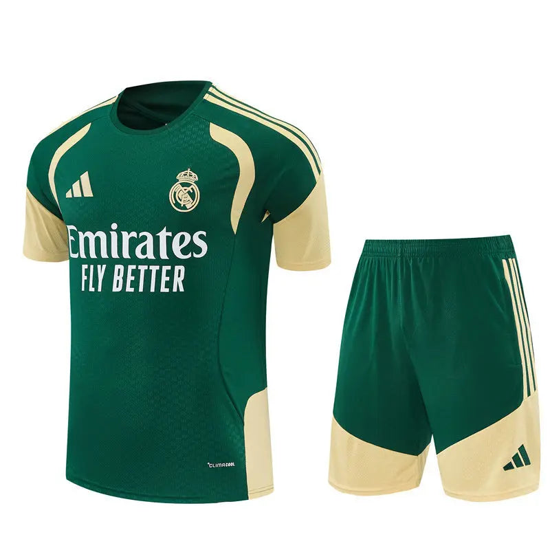 Ensemble Training Real Madrid Vert 2026/2027
