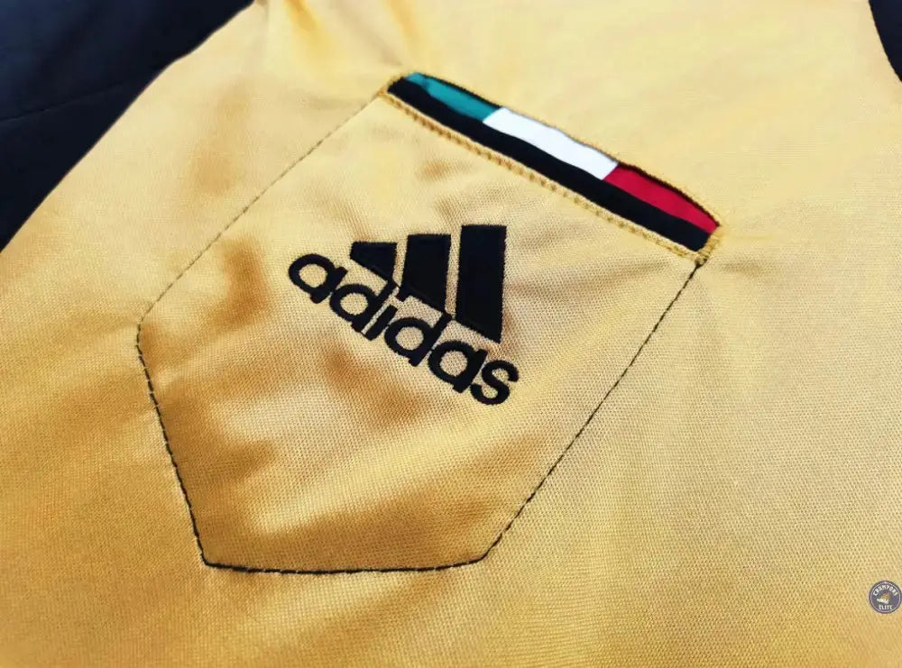 AC Milan 2013/14 Extérieur