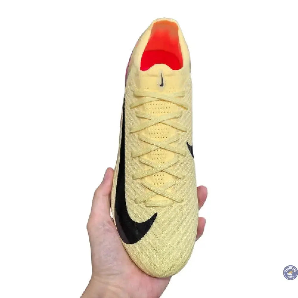 Air Zoom Mercurial Vapor 16 AG - Jaune/Rose/Noir