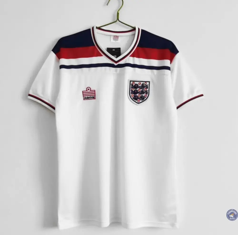 Angleterre 1982 Domicile