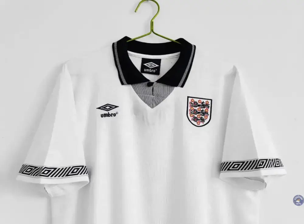 Angleterre 1990 Domicile