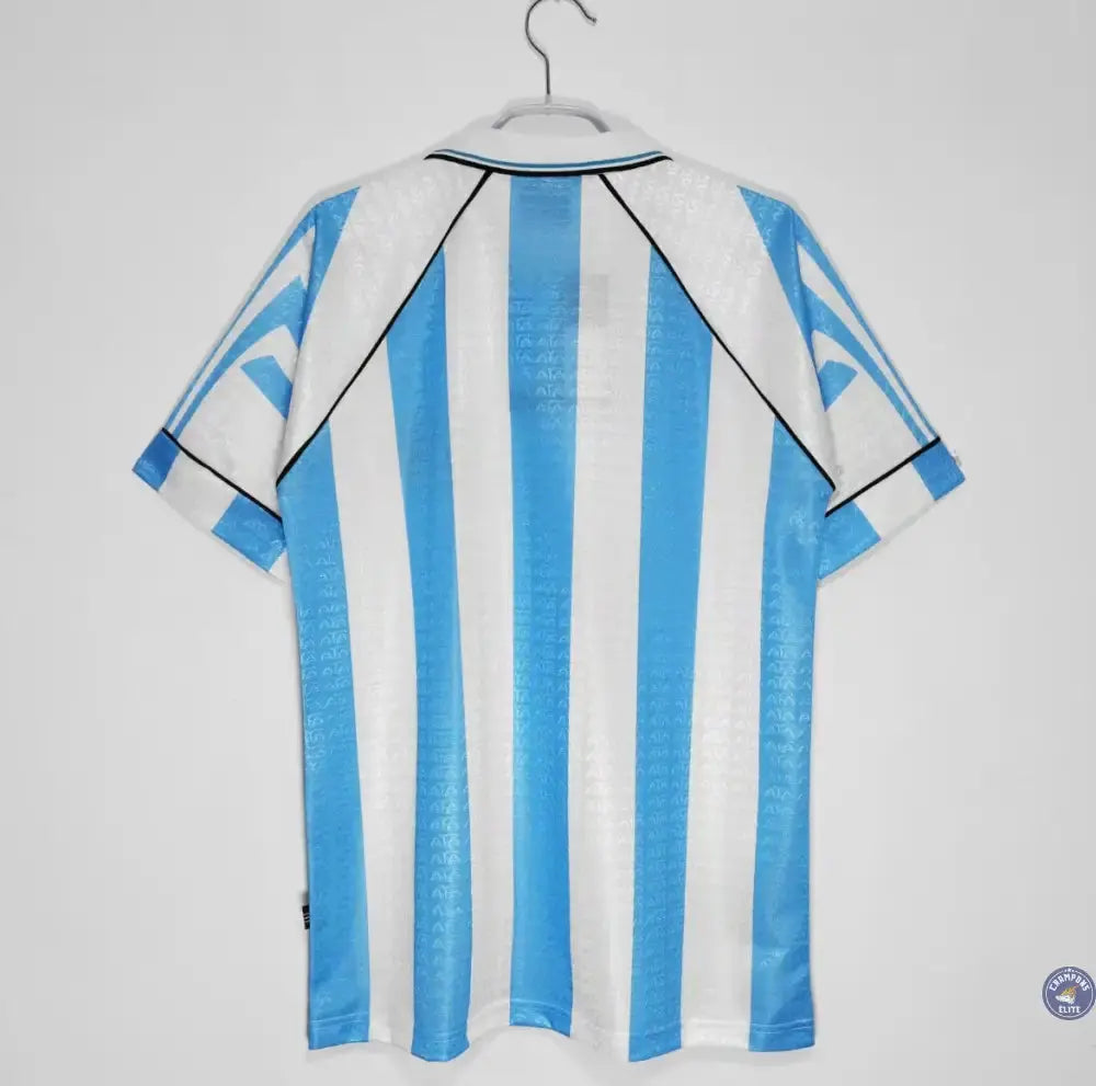 Argentine 1996 Domicile