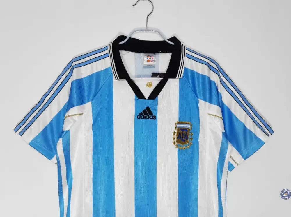 Image of Argentine 1998 Domicile