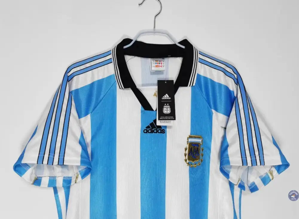 Argentine 1998 Domicile