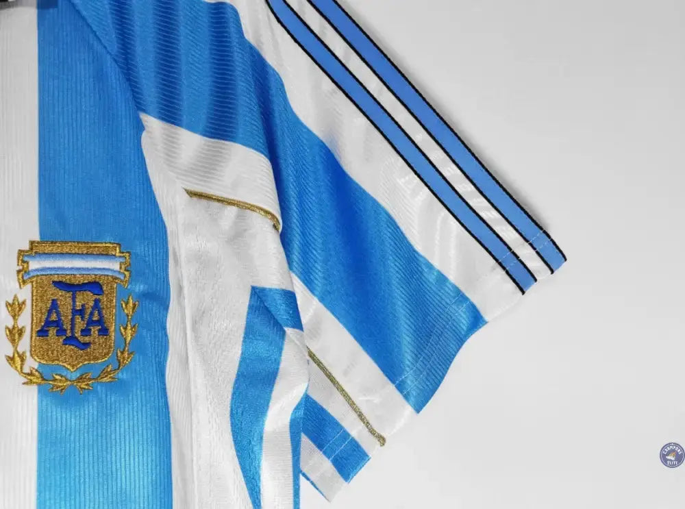 Image of Argentine 1998 Domicile