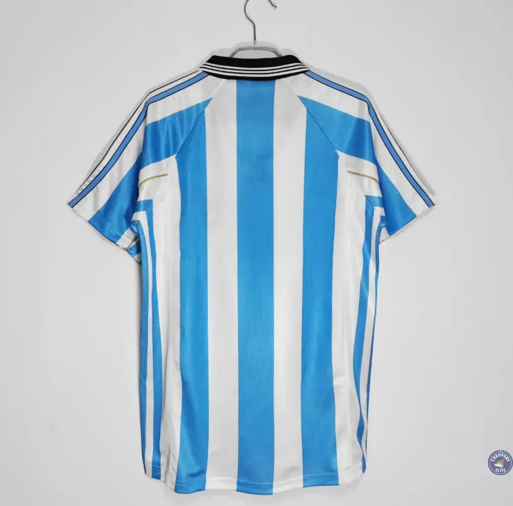 Image of Argentine 1998 Domicile