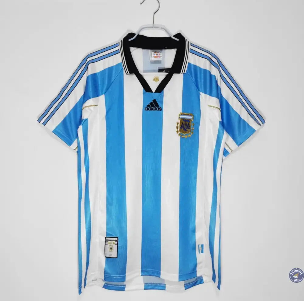 Argentine 1998 Domicile