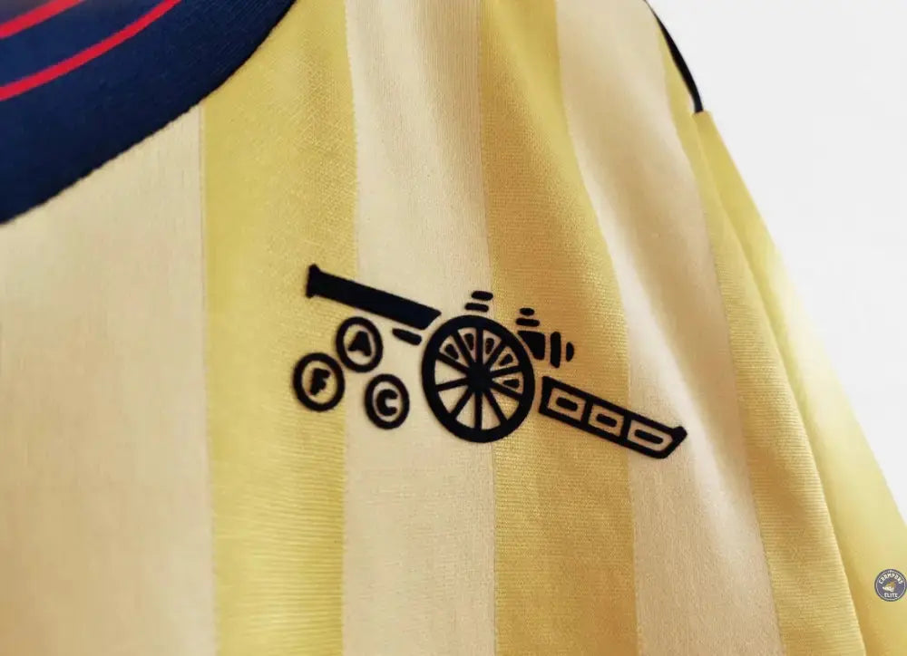 Arsenal 1983/84 Extérieur