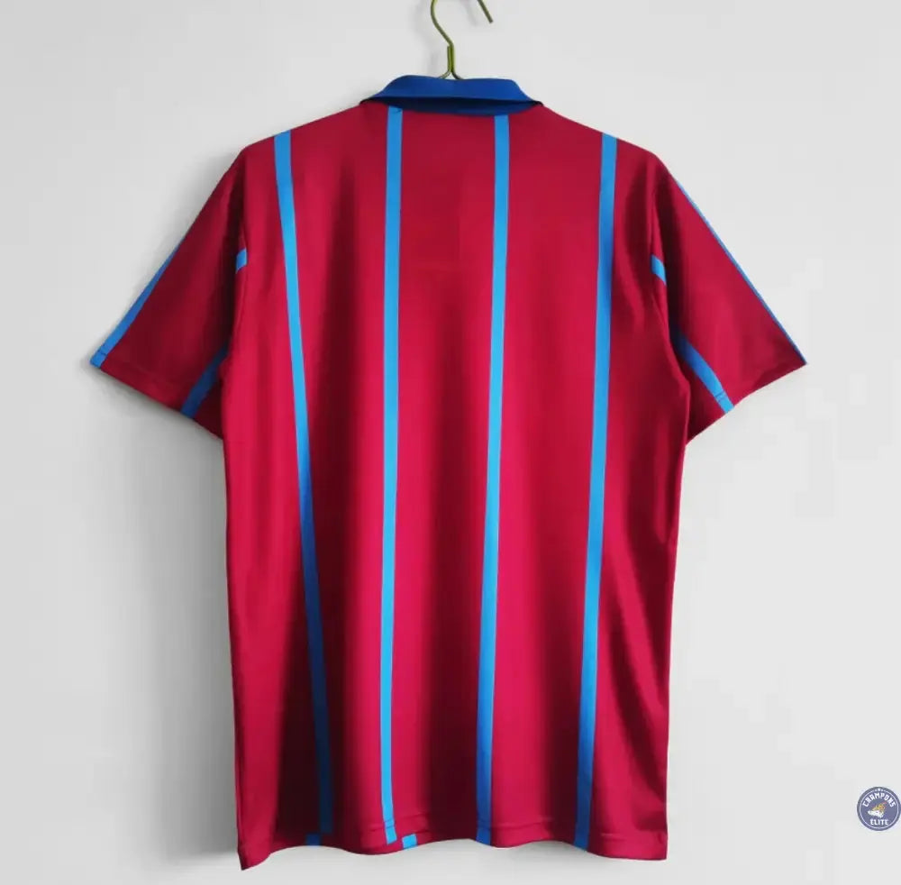 Aston Villa 1993/94 Domicile