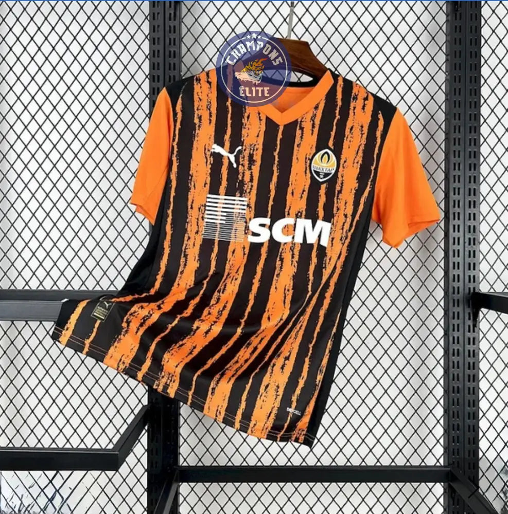 Image of Chakhtar Donetsk 2025/26 Domicile