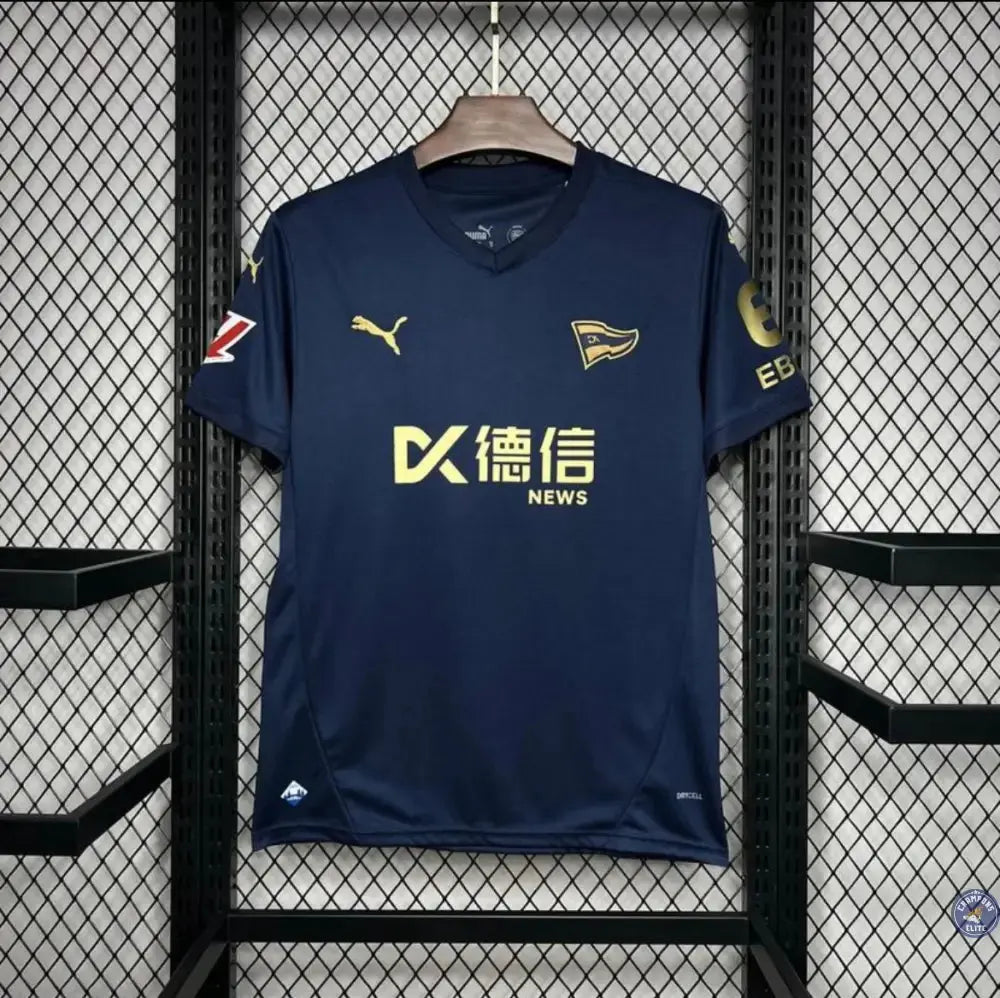 Image of Deportivo Alavés 2024/25 Extérieur