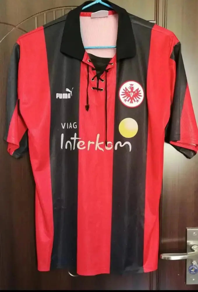Eintracht Francfort 1999/00 Domicile