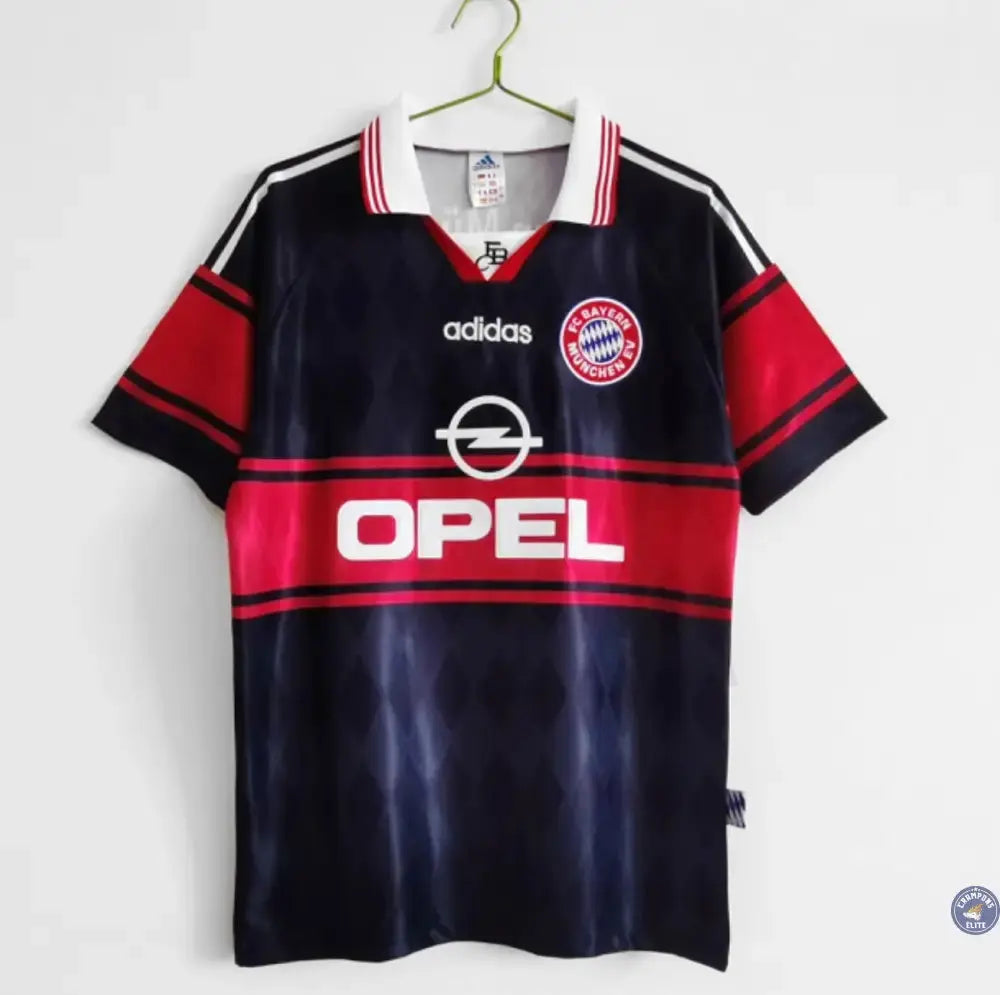 Image of FC Bayern 1998/99 Domicile