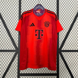 Image of FC Bayern 2024/25 Domicile