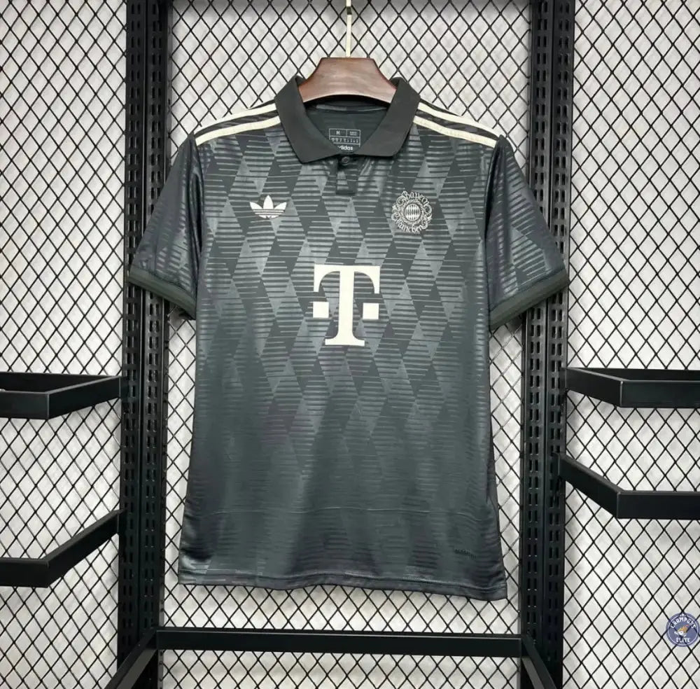 Image of FC Bayern 2024/25 OKTOBERFEST