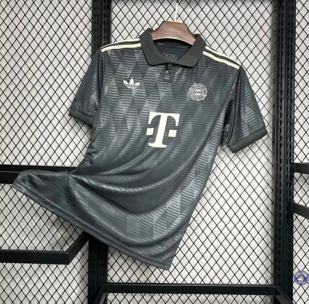 Image of FC Bayern 2024/25 OKTOBERFEST
