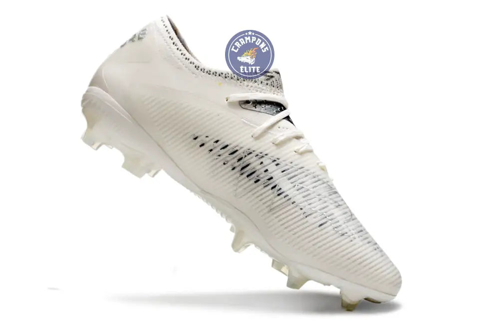 Image of FUTURE 8 LOW FG White Pack - Blanc/Argenté