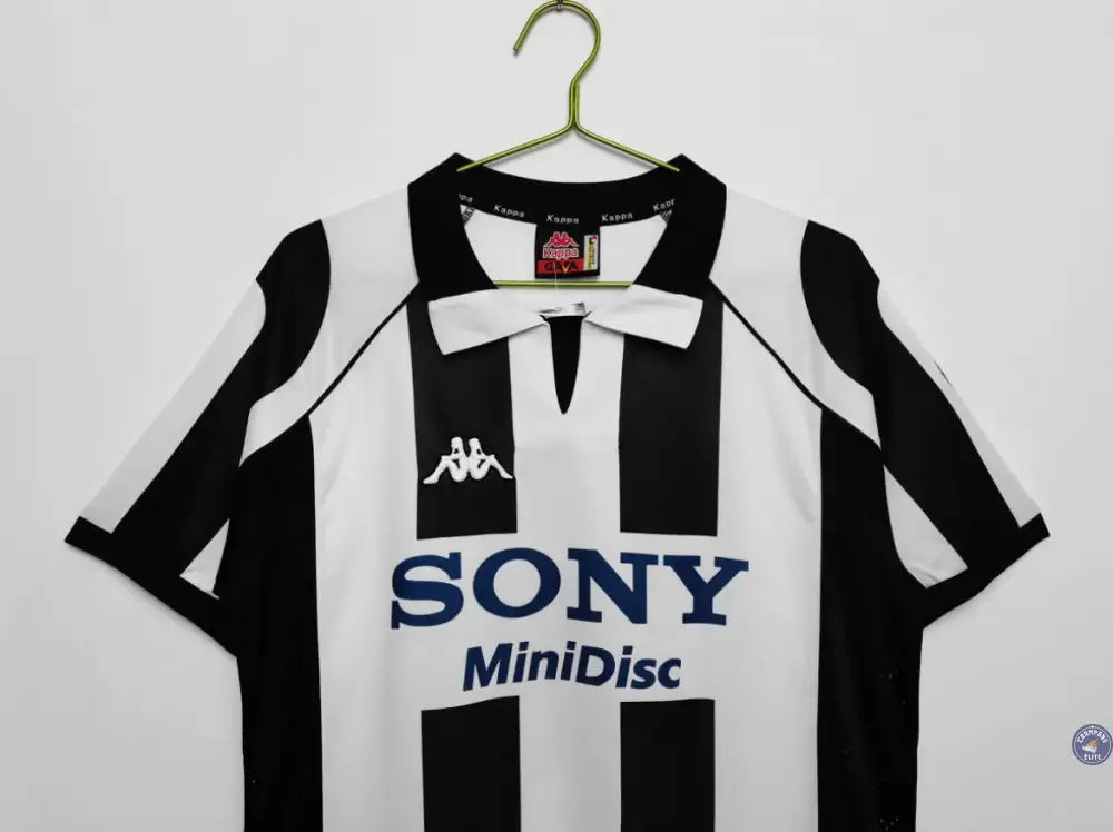 Juventus 1997/98 Domicile