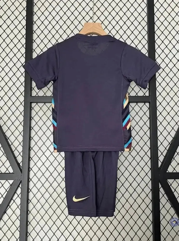 Image of Kits Enfants Angleterre 2024 Extérieur