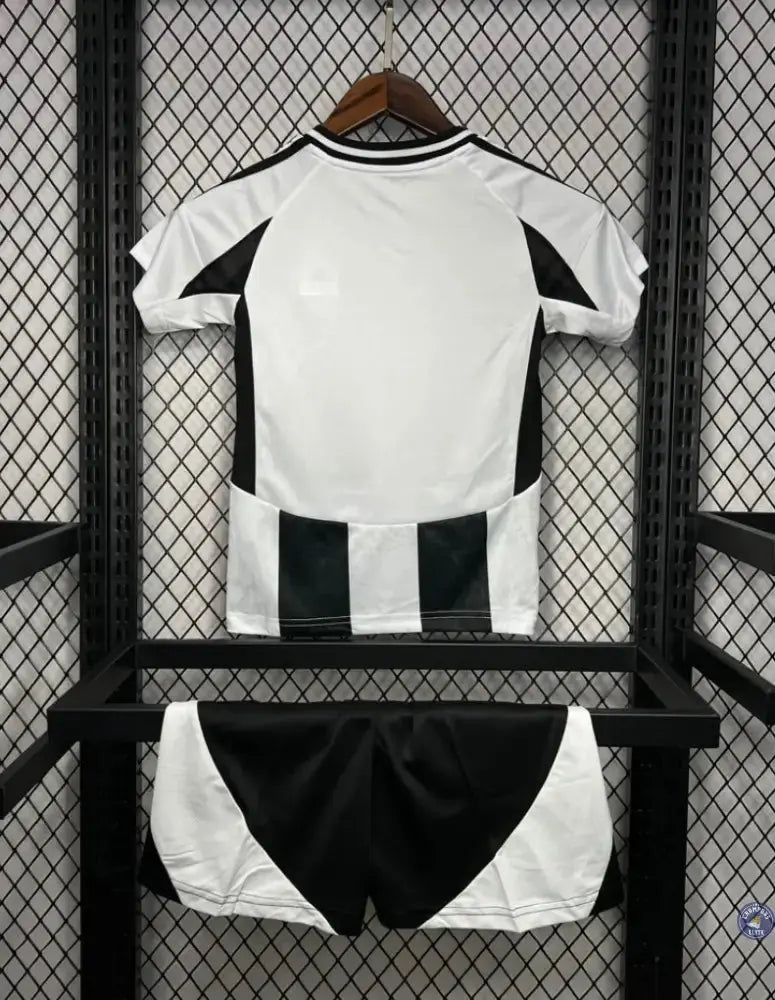 Image of Kits Enfants Juventus 2024/25 Domicile