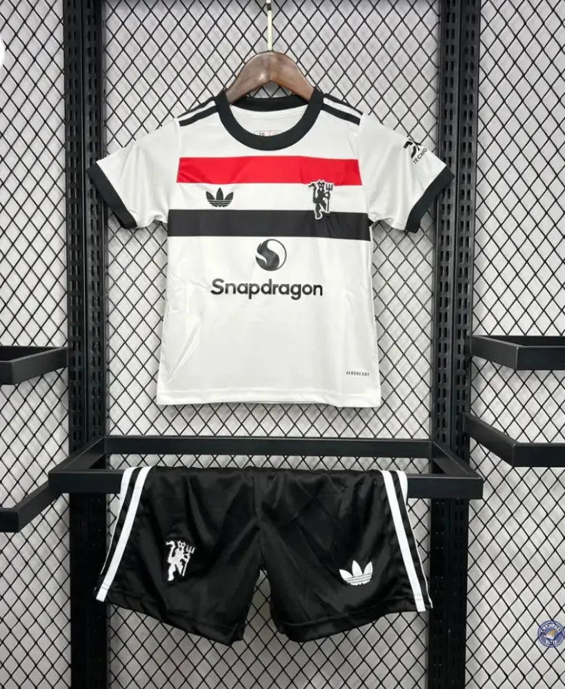 Image of Kits Enfants Manchester United 2024/25 Third
