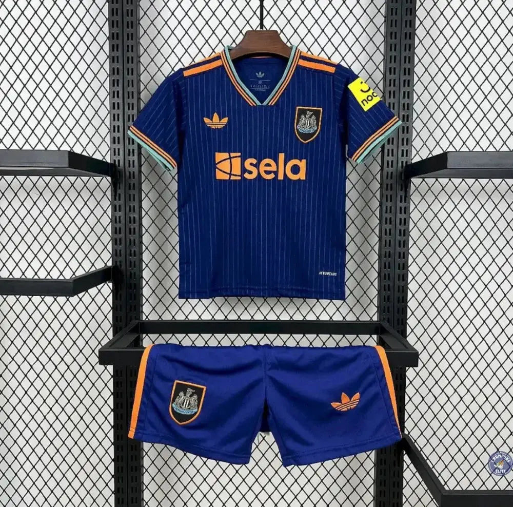 Image of Kits Enfants Newcastle 2025/26 Third