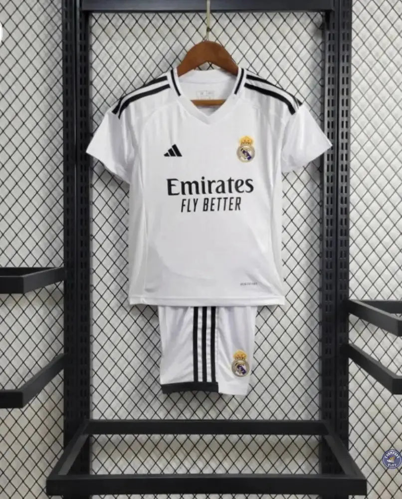 Image of Kits Enfants Réal Madrid 2024/25 Domicile