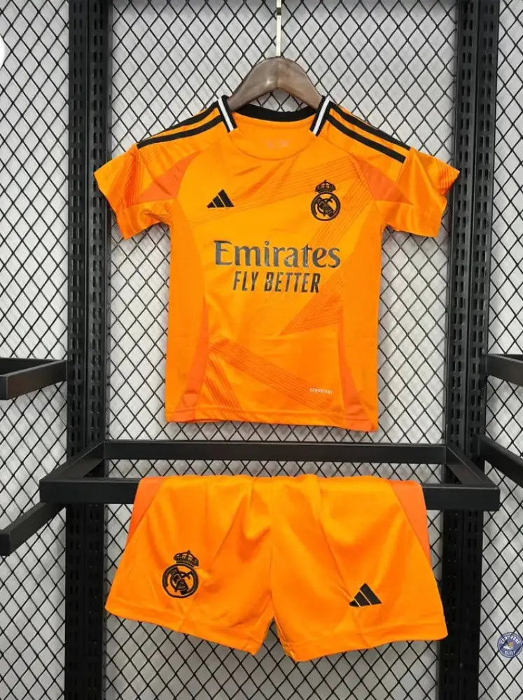 Image of Kits Enfants Real Madrid 2024/25 Extérieur