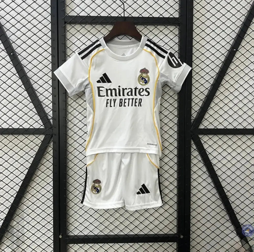 Image of Kits Enfants Real Madrid 2025/26 Domicile