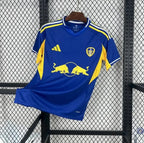 Leeds 2025/26 Extérieur
