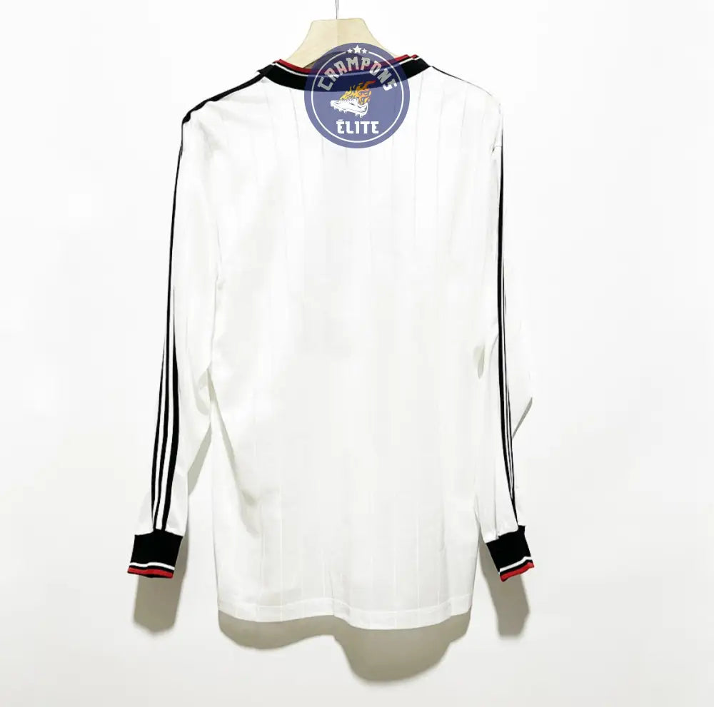 Image of Manchester United 1982/83 Extérieur à manches longues