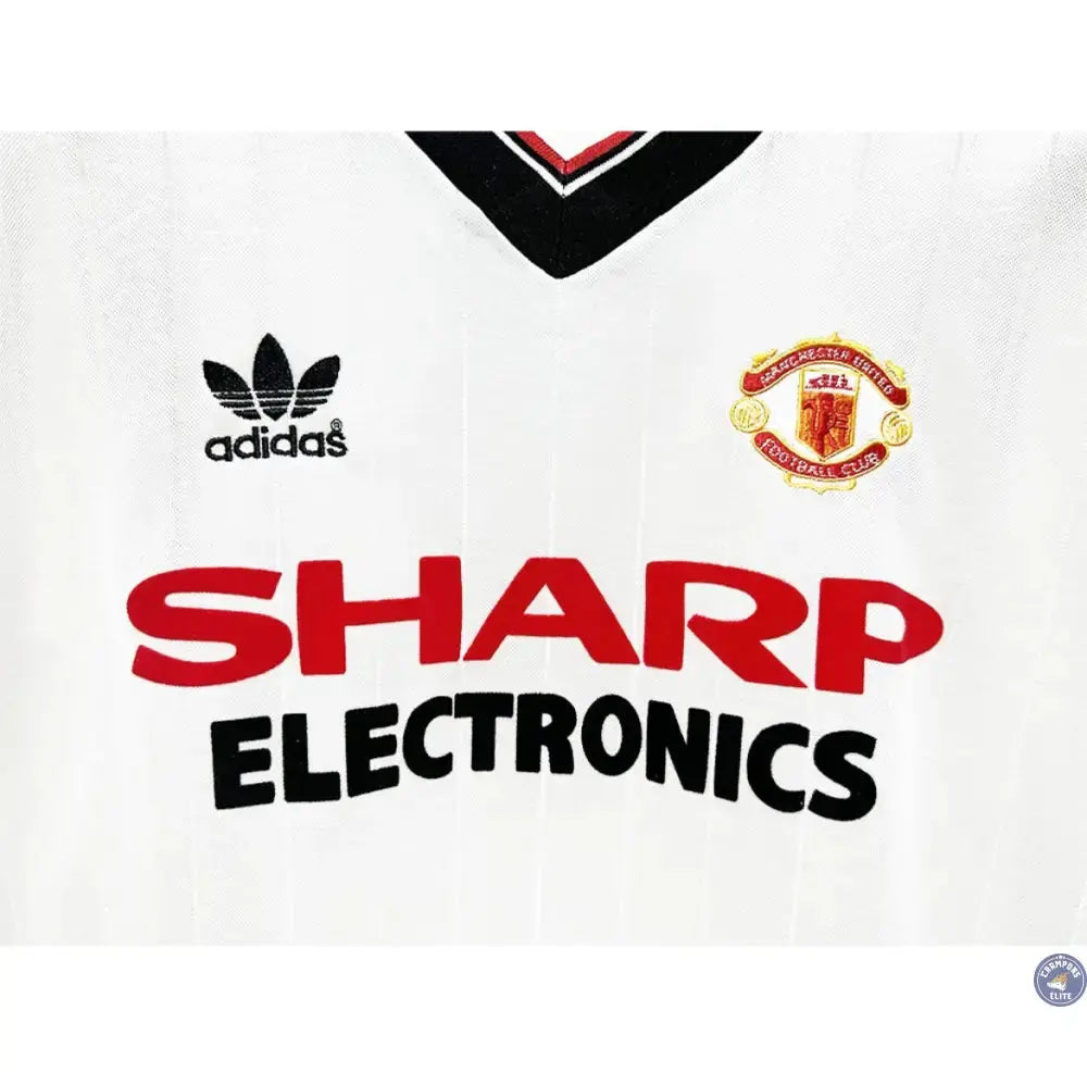 Image of Manchester United 1982/83 Extérieur à manches longues