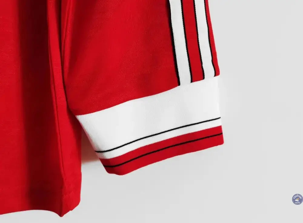 Image of Manchester United 1986/87 Domicile à manches longues
