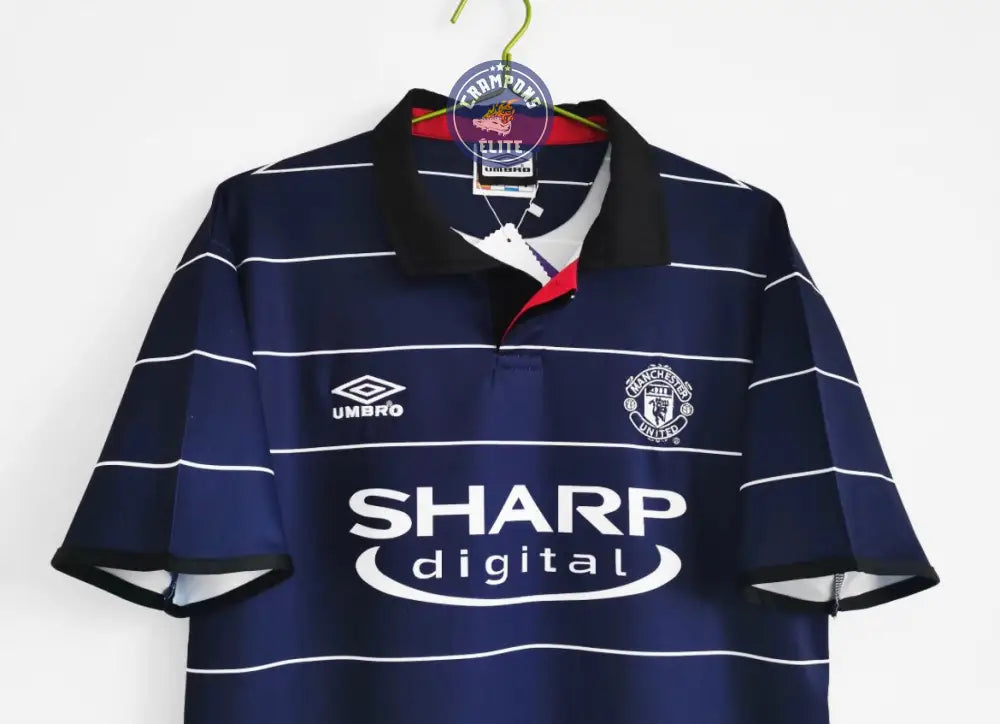 Image of Manchester United 1999/00 Extérieur