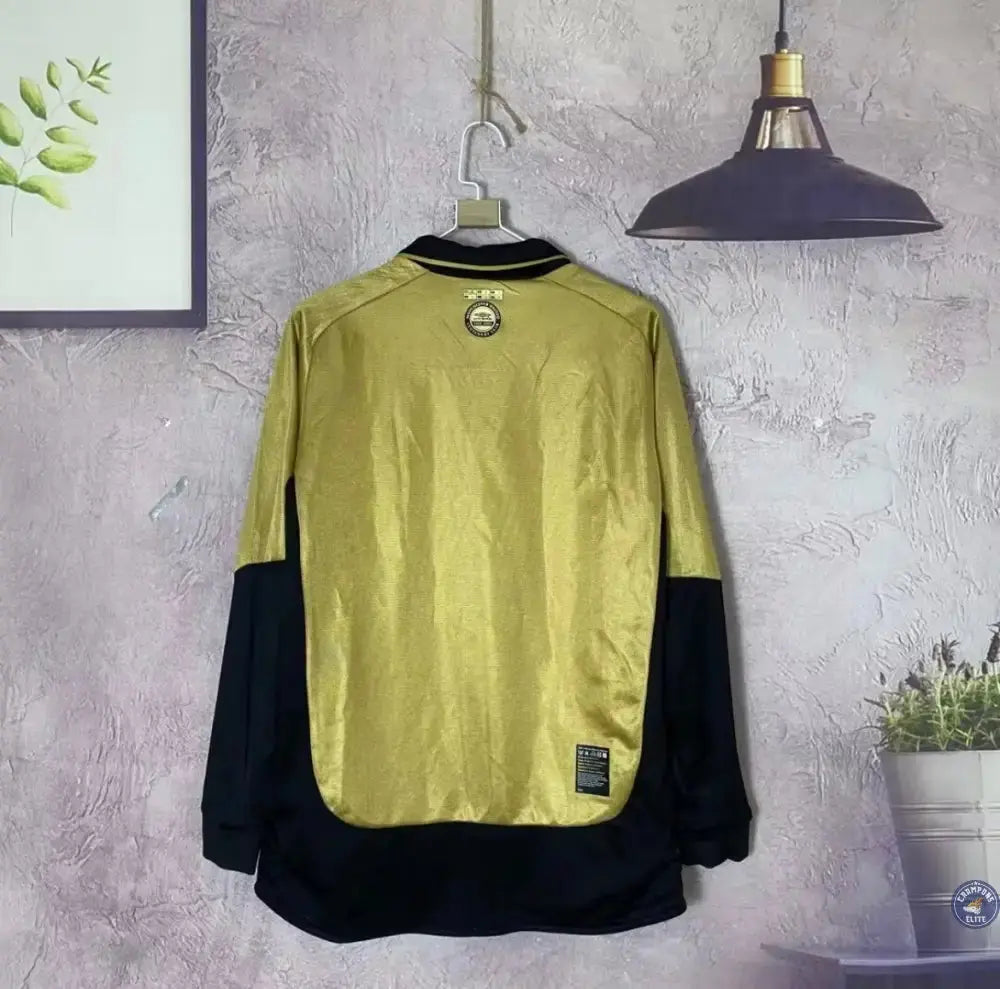 Image of Manchester United 2000/01 Extérieur reversible à manches longues