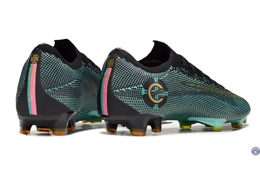 Mercurial Vapor 12 FG CR7 Chapter 6:Born Leader - Vert Turquoise/Jaune vif/Noir PRÉ-COMMANDE