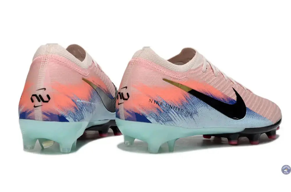 Image of MERCURIAL VAPOR 16 ELITE AG UNITED - SILT RED/BLEU
