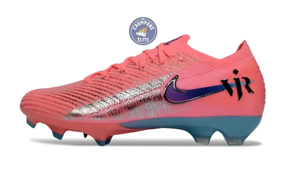 Image of MERCURIAL VAPOR 16 FG VINICIUS JR. SUNSET PULSE - ROSE/ARGENT/BLEU