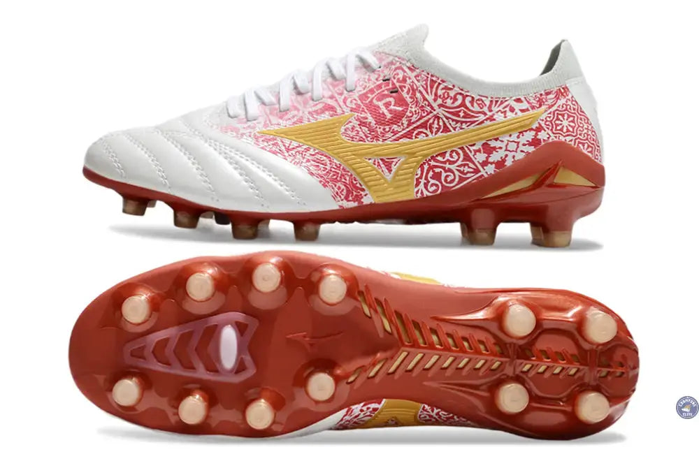 Image of Morelia Neo 4 Beta FG/AG Sergio Ramos 4 Vol. lll - Blanc/Doré/Rouge ÉDITION LIMITÉE