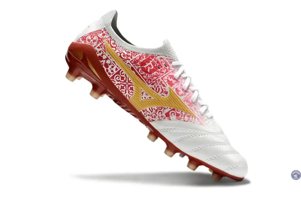Image of Morelia Neo 4 Beta FG/AG Sergio Ramos 4 Vol. lll - Blanc/Doré/Rouge ÉDITION LIMITÉE