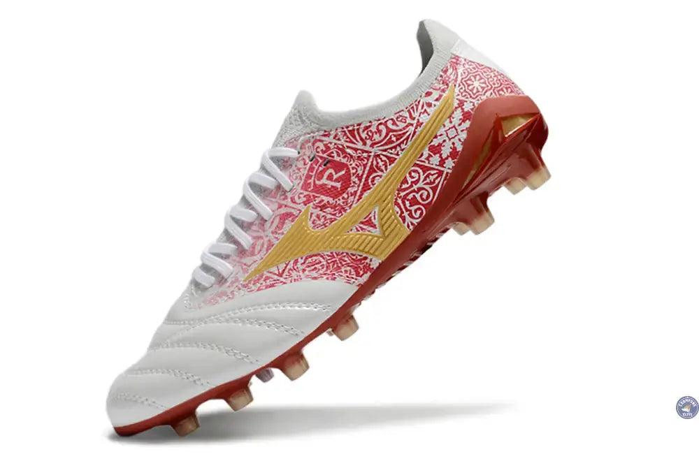 Image of Morelia Neo 4 Beta FG/AG Sergio Ramos 4 Vol. lll - Blanc/Doré/Rouge ÉDITION LIMITÉE